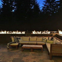 Firetables - Manufacturer - Outdoor Fireplaces