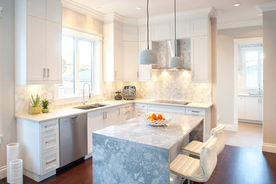 Inspiration for a contemporary kitchen remodel in Vancouver