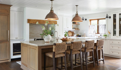 Kitchen of the Week: Elegant Mix of Wood and White