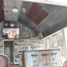 Pool house
