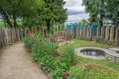Contemporary garden in West Midlands.