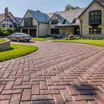 Driveways Pavers ,Walkway , Pathway
