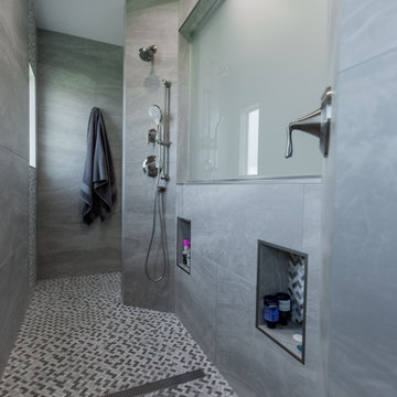 Contemporary Bathroom