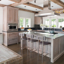 Leigh Kitchen/breakfast area