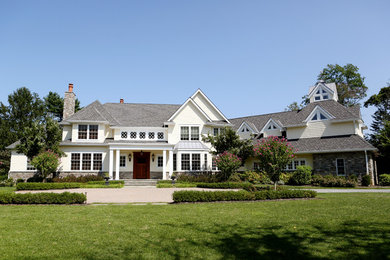 Inspiration for an exterior home remodel in New York