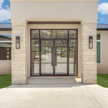 Modern: 3,694 ft², 4 BR/4.5 BA/1 ST