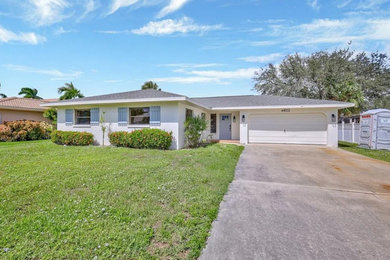 Inspiration for an exterior home remodel in Miami