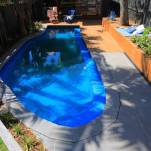 Pool seating