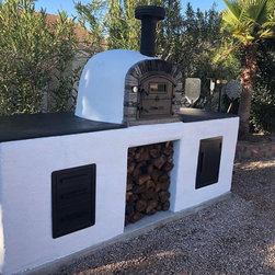 Great Backyard Space - Outdoor Pizza Ovens