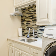 BATHROOMS, LAUNDRY ROOMS, GYMS & CLOSETS