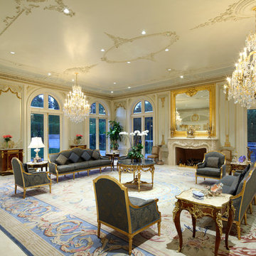 Beverly Hills Traditional Style Mansion