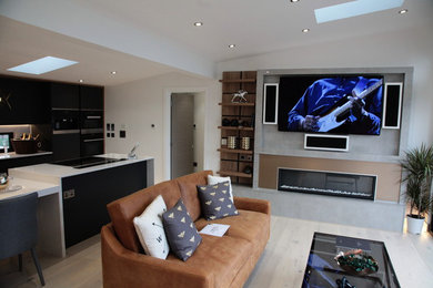 Racecourse Marina Show Home