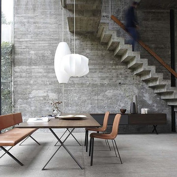 USONA Dining Table 13100