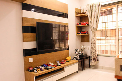 Simple Modern Touch.