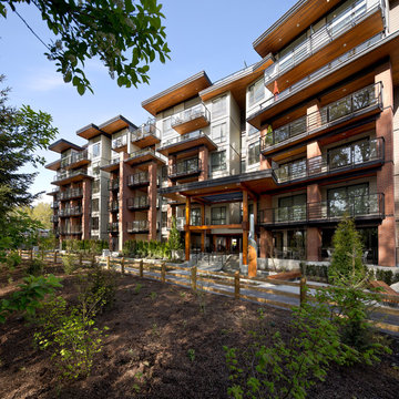 2017 Attached Homes – Mid-to High-rise Condo/Apartment 1,000 sq. ft. and over -