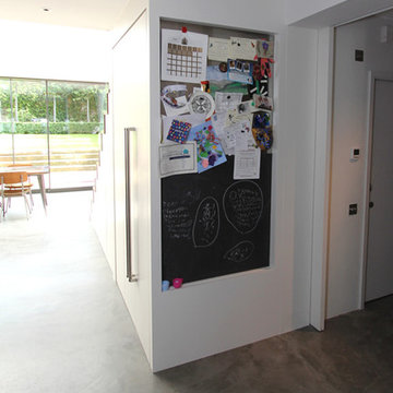 Walk-in Larder