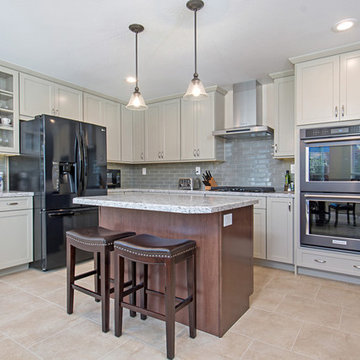 San Diego Kitchen Renovation with Two-Toned Waypoint Cabinets