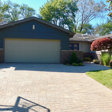 James Hardie Siding Ranch Home in Norhbrook, IL
