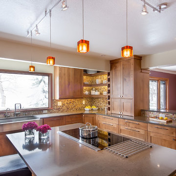 Golden Kitchen