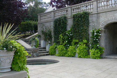 Photo of a traditional landscaping in Boston.