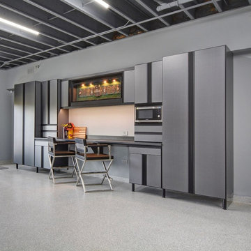 Showcase Garage