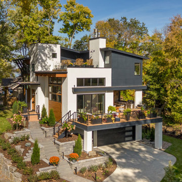 Organic Suburban Retreat