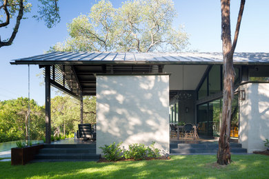 This is an example of a modern home design in Austin.