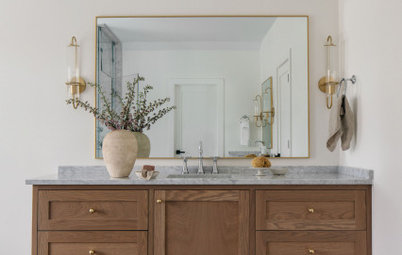 Bathroom of the Week: A Fresh Take on Traditional Style