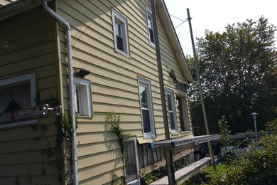 Inspiration for a mid-sized timeless exterior home remodel in Newark