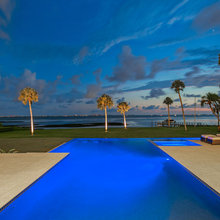 Thumb Point 2 Pool