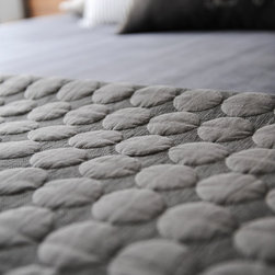 West 2nd Street, North Vancouver - Bedding