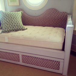 Beds & Headboards - Indoor Chaise Lounge Chairs
