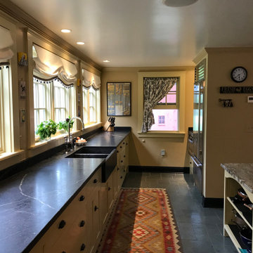 Home Design - Center Hall Colonial