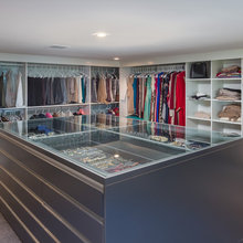 Walk In Closet