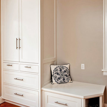 Bench Cabinet