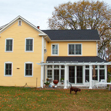 Colonial Farmhouse