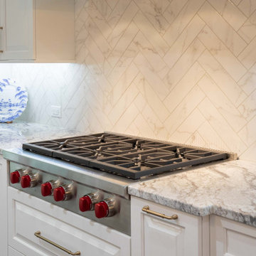 A Flip Flop Delight From Dreary to Bright: Kitchen and Dining Room Swap