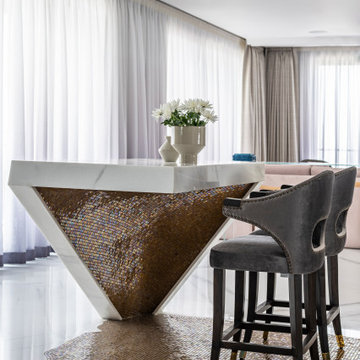 Utopia Grand