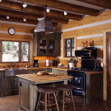 Elk River II - Hand-Hewn & Chinked Log Home