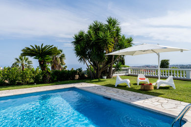 Réalisation d'une piscine.