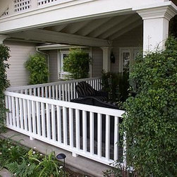 3-4' Closed Picket - Products