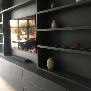 Custom Media Wall with Handleless Storage – Borehamwood WD6