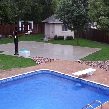David M's Pro Dunk Silver Basketball System on a 34x27 in Benton, KS