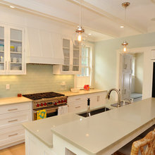white shaker kitchen