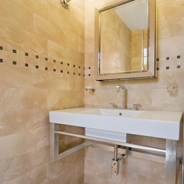 Bathroom- Montreal / Salle de bain - Montreal