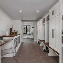 Utility Lanai Entry