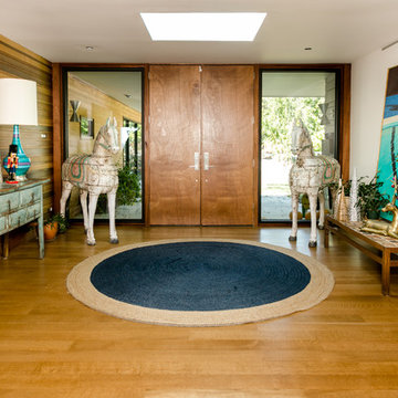 My Houzz: Sparkly Christmas Touches in a Midcentury Texas Home