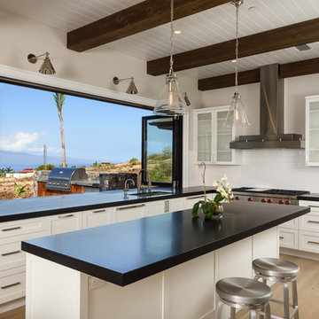 Launiupoko Contemporary Plantation Home