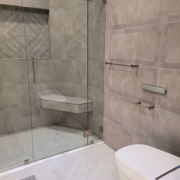 Carmichael Guest Bathroom