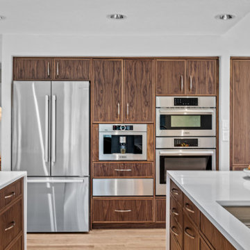 ZONES FOR PREPPING, COOKING, AND STORAGE GALORE